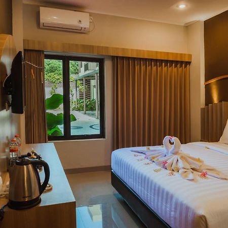 Panfila Hotel Kuta  Экстерьер фото