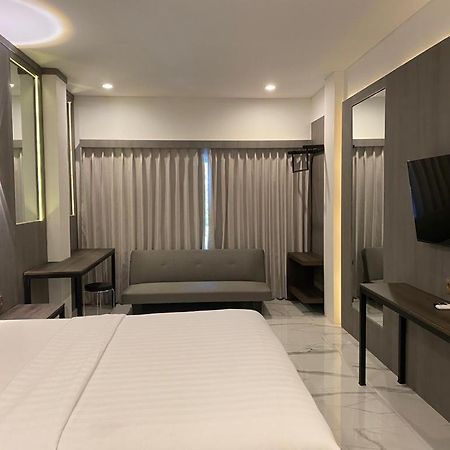 Panfila Hotel Kuta  Экстерьер фото