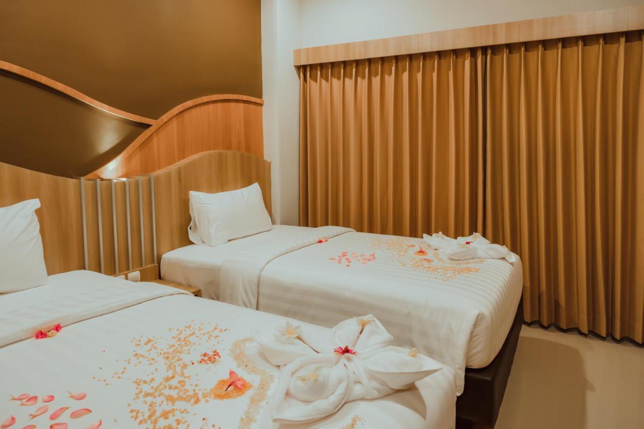 Panfila Hotel Kuta  Экстерьер фото