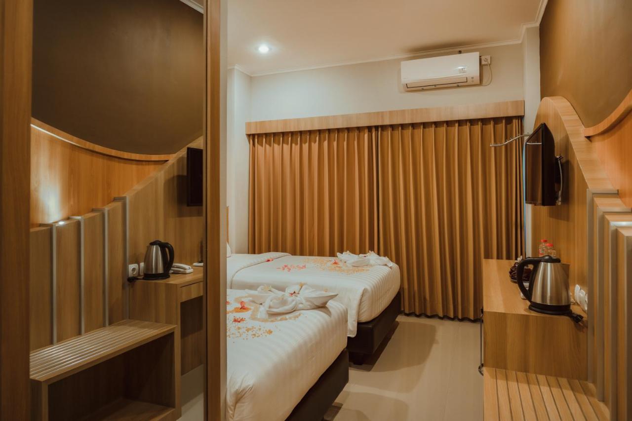 Panfila Hotel Kuta  Экстерьер фото