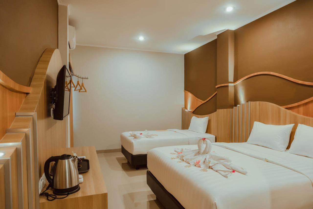 Panfila Hotel Kuta  Экстерьер фото