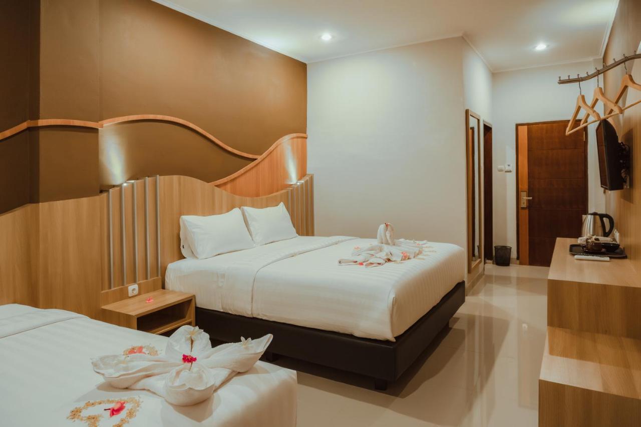 Panfila Hotel Kuta  Экстерьер фото