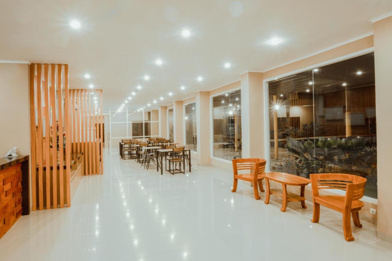 Panfila Hotel Kuta  Экстерьер фото