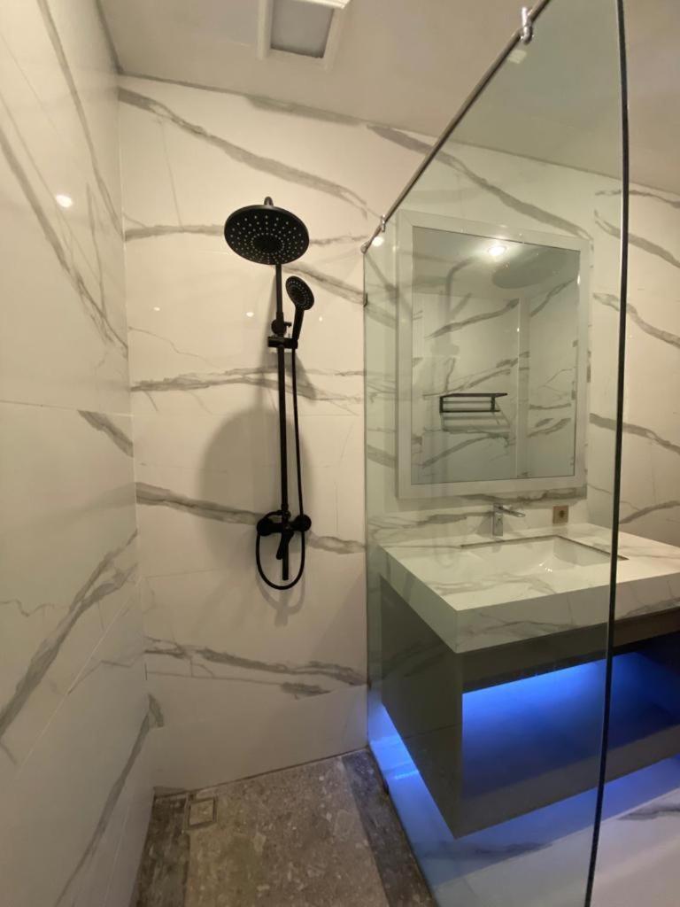 Panfila Hotel Kuta  Экстерьер фото